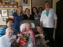 110 let oslavila paní Behenská Marie (POS)